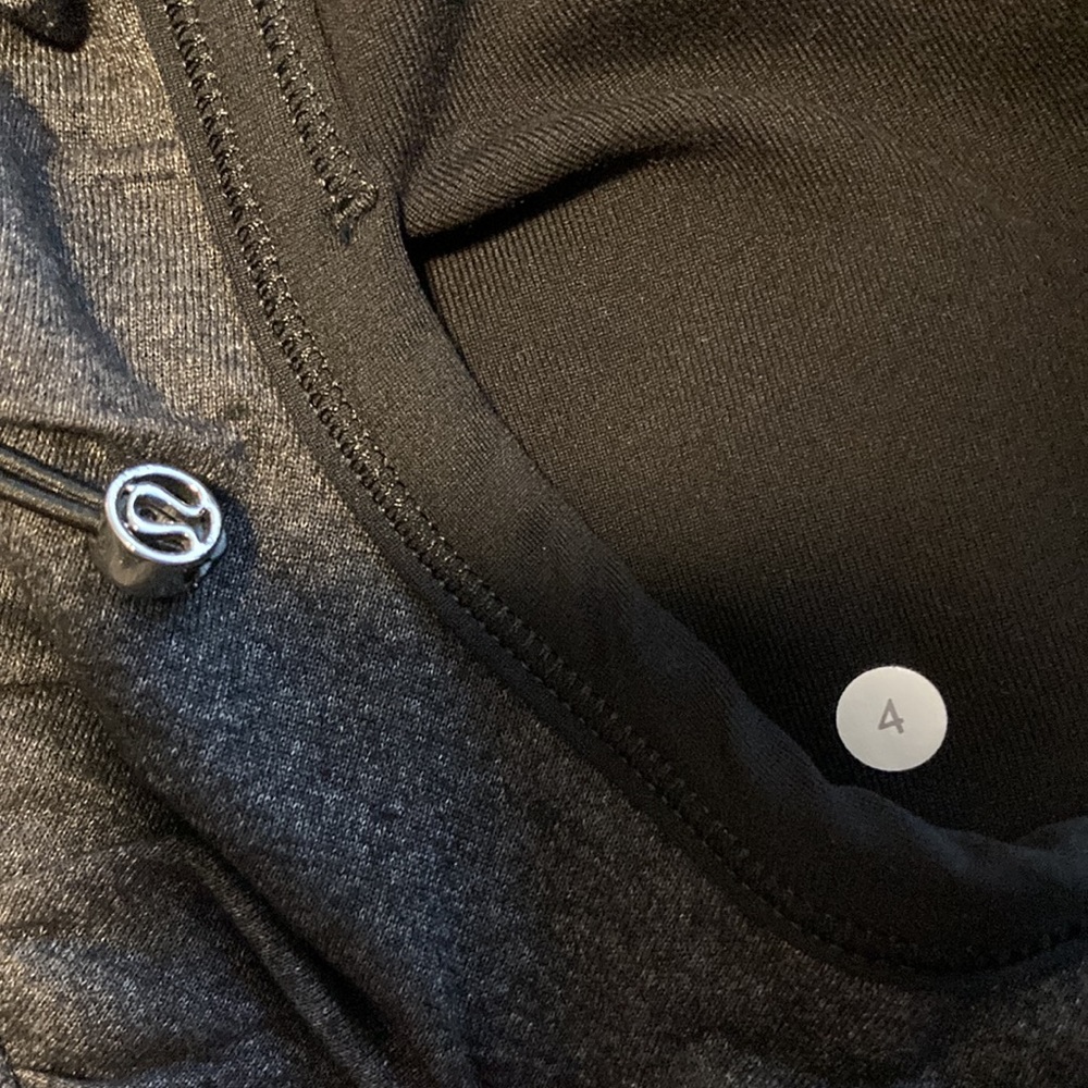 Lululemon Jacket - Size 4 - Picture 3 of 3